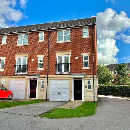 The Town House, Whole House Suitable For Contractors And Families Market Harborough Esterno foto