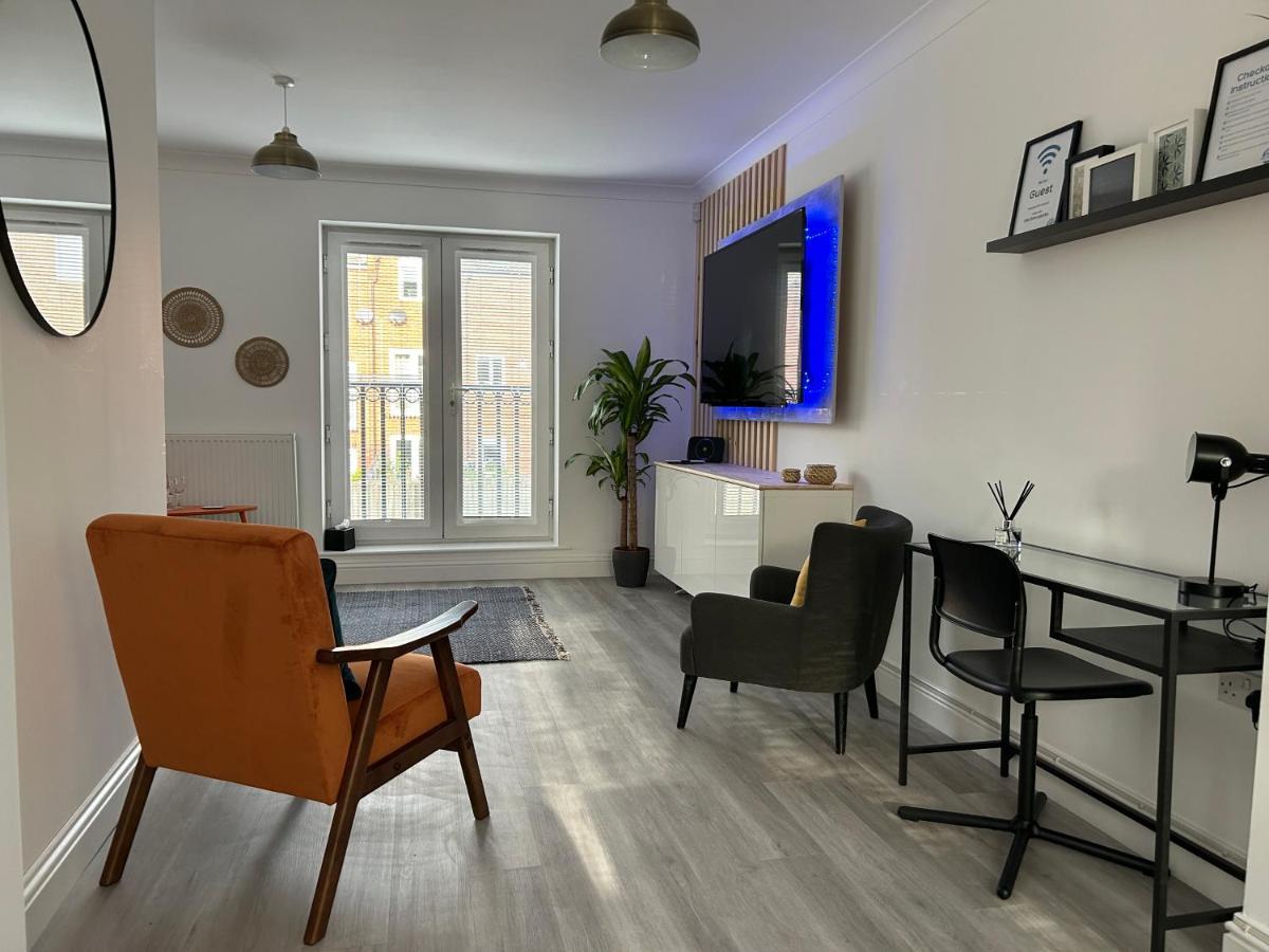 The Town House, Whole House Suitable For Contractors And Families Market Harborough Esterno foto