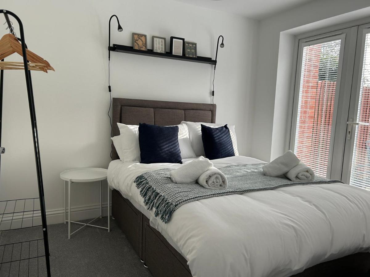 The Town House, Whole House Suitable For Contractors And Families Market Harborough Esterno foto